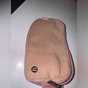 Lululemon belt bag